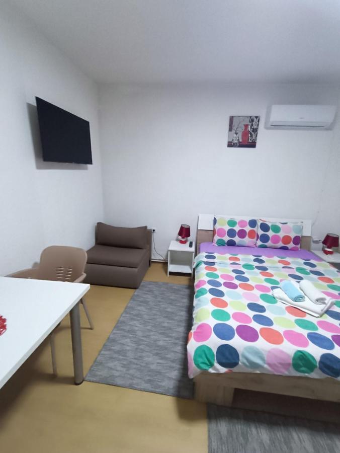 City Center Apartments Прилеп Экстерьер фото